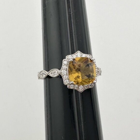 Pretty and Petite Antique Style Lab Created Sultanite Ring Size 8 - Picture 14 of 16